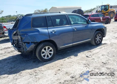 2012 Toyota Highlander Base из США, поврежденный, VIN 5TDBK3EH9CS097445